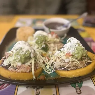 Sopes Plate
