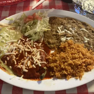 Chile Rellenos plate, Christmas style
