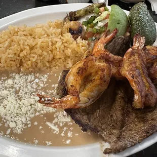 Carne asada y Camarones