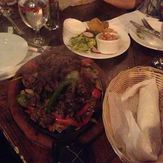 STEAK FAJITA