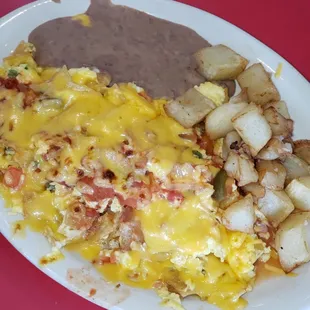 Chilaquiles rancheras