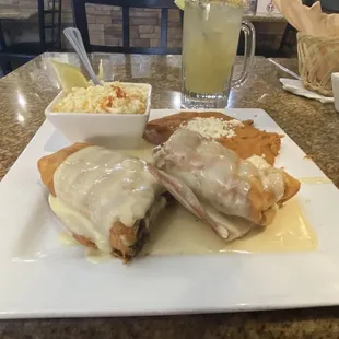 Chimichanga elote margarita