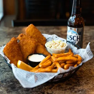 Molitor&apos;s Quarry Fish Fry Friday