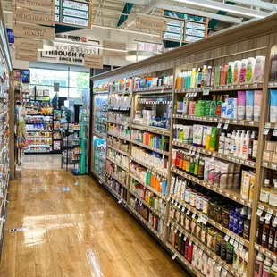 Mollie Stone&apos;s Market Vitamin and Beauty in Burlingame