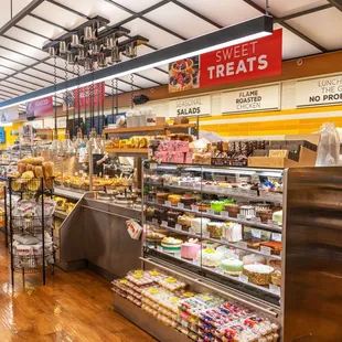 Mollie Stone's Tower Market Bakery in Twin Peaks San Francisco