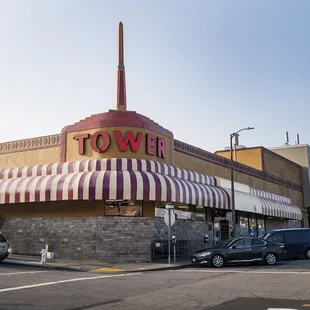 Mollie Stone's Tower Market Storefront in Twin Peaks San Francisco