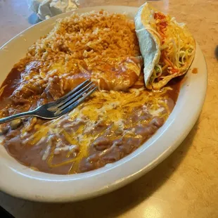 So tasty Crispy Potato Taco and Cheese Enchilada Combination.  EXCELLENT!!!
