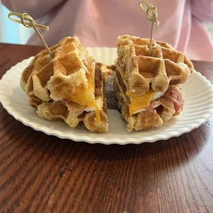 Molli's Cafe