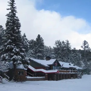 The Molly Butler Lodge is a picture-perfect destination for a winter wonderland getaway in Arizona!  www.mollybutlerlodge.com