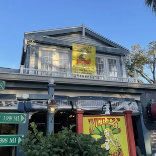 The outside of restaurant