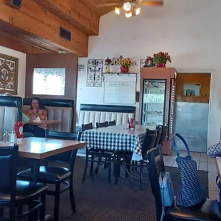 Comfortable dining room