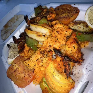 Boneless chicken and shrimp plate