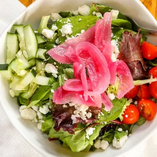 House Salad @ Molly Malone&apos;s Irish Pub &amp; restaurant.