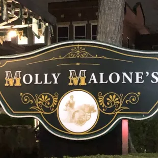 burritos and wraps, outside