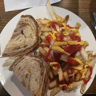 Rueben and fries