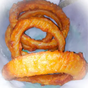 Guinness Onion Rings - huge homemade Guinness battered rings!