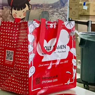 Cute to-go bag