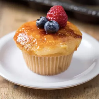 Creme Brulee Cupcake