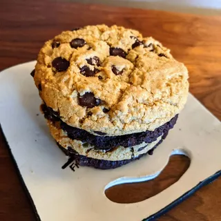 Chocolate Sea Salt Cookie