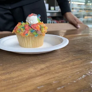 Fruity Pebbles Cupcake