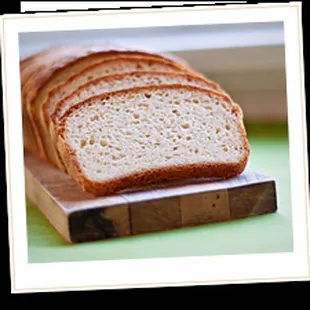 Sliced sandwich bread, Molly's Gluten Free Bakery, Pewaukee, Wisconsin