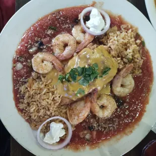 Chili relleno and shrimp Mexicano