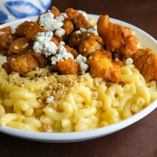 a bowl of macaroni and cheese
