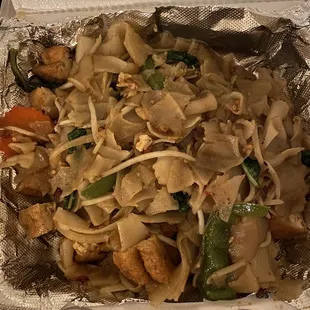 22. Drunken Noodles with tofu