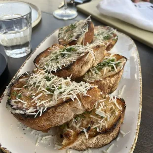Garlic bread