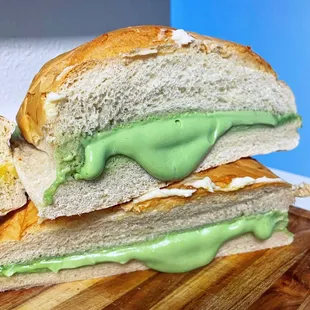 Matcha filled bread  IG: @fooddeclassified