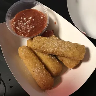 Mozzarella sticks