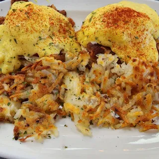 Cornbeef Hash Benedict