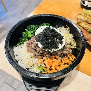 Soy marinated sirloin stone pot