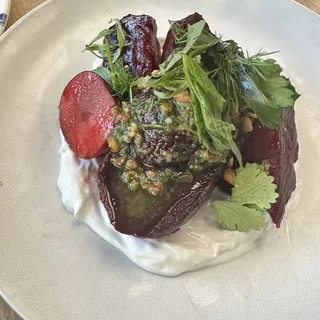 Roasted Beets Salad Lunch