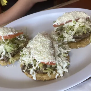 Sopes Platter