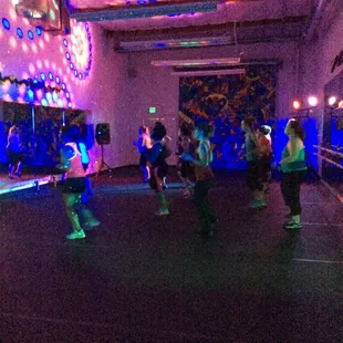 MarFit. Yes, those are disco lights