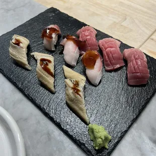 Chefs sampler nigiri