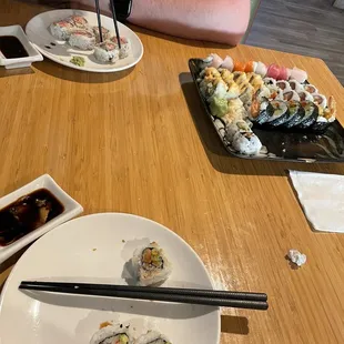 6 rolls. So much sushi!