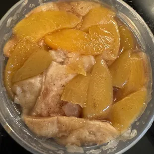 Momma&apos;s Peach Cobbler