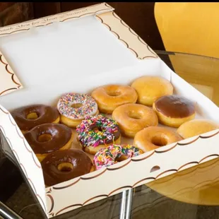 Custom assorted dozen