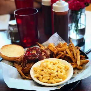 Pulled Pork Sandwich