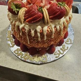 Mommie Cakes Strawberry Cakes