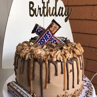 Custom 9in 3 layer Snickers cake $80