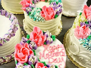Top Tier Cakes