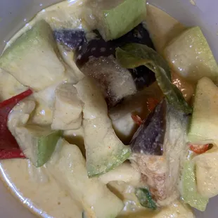Green shrimp curry
