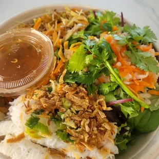 Vegan vermicelli bowl