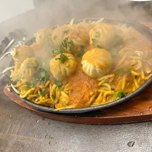 Grill sizzling momo