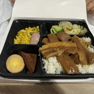 Braised pork belly bento
