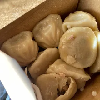 1. Chicken Momo