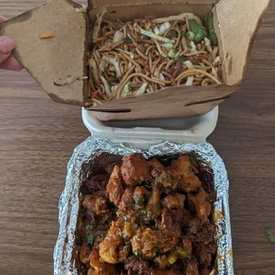 food, bbq chicken, bbq wings, poultry, chicken, fried chicken wings, fried chicken, chicken wings, chicken wings and fried chicken